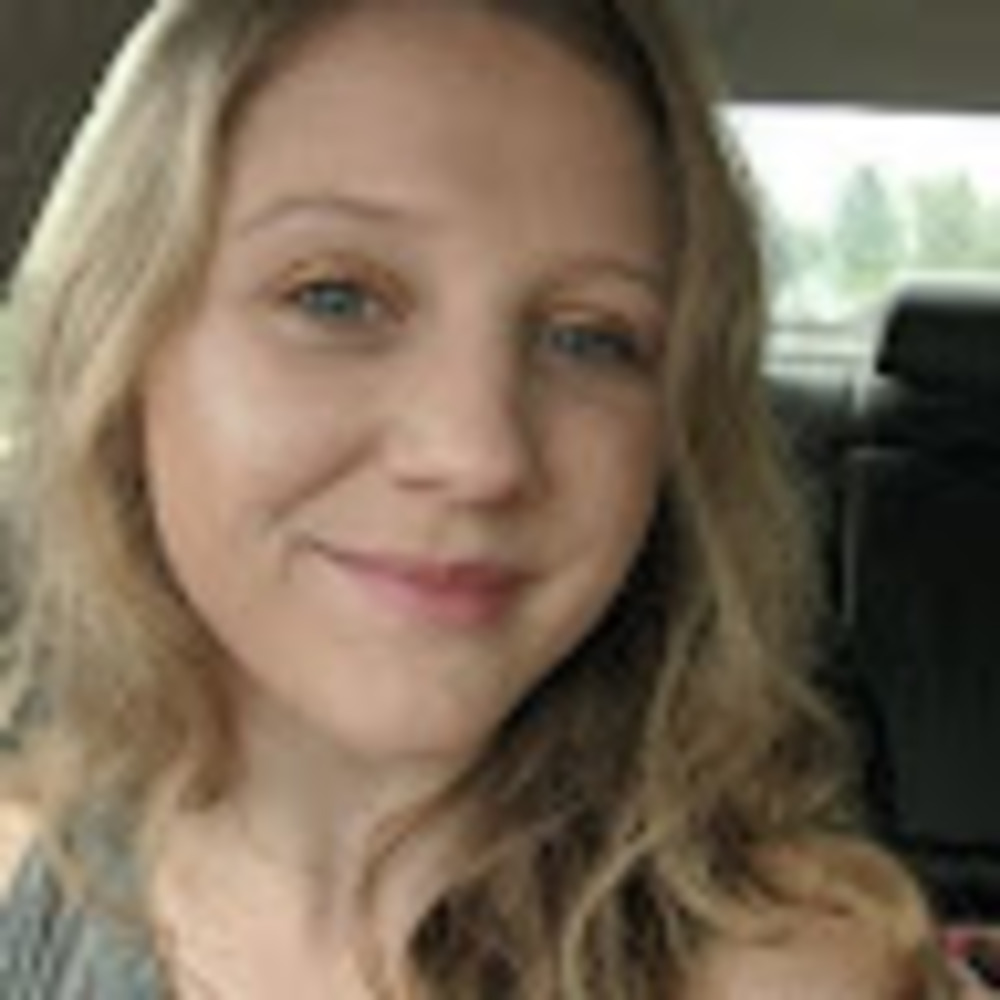 Meet your Posher, Tania